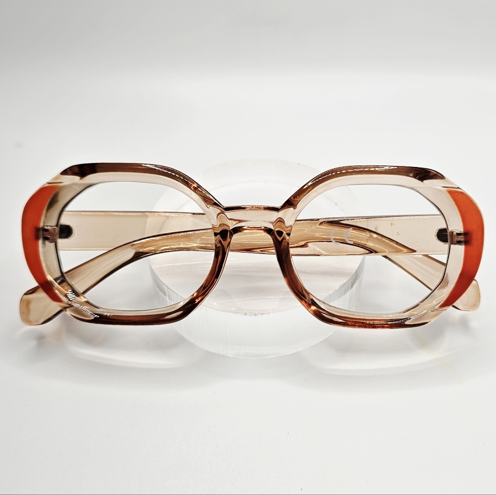 Quadra (Reader) - image 2